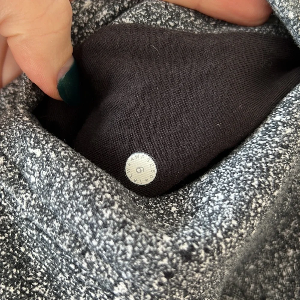 Lululemon Scuba Full Zip Hoodie Luminesce - Size 6 - Picture 9 of 9